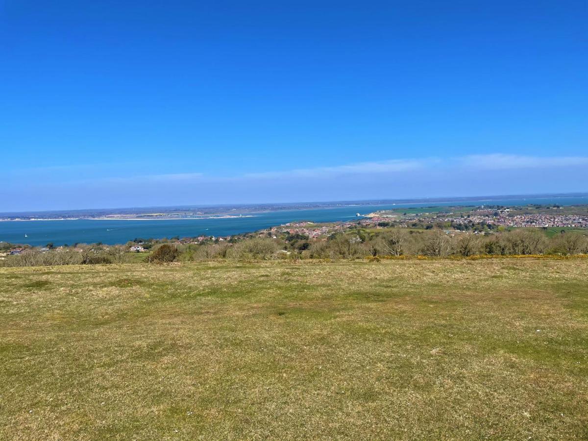 Cliffhanger 18 Castle Road Cowes  Dış mekan fotoğraf